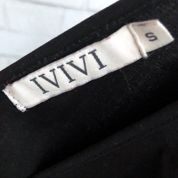 IVIVI Black Jumpsuit Plunging Neckline - Picture 5 of 5